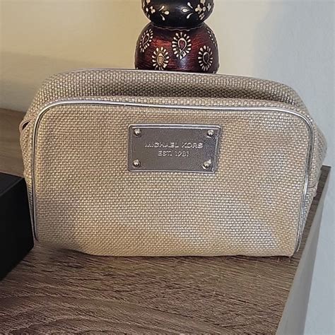 michael kors makeup bag silver